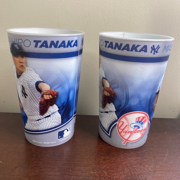Two New York Yankees Lenticular Plastic Cup Masahiro Tanaka 2015 Brax Ltd - Picture 1 of 5